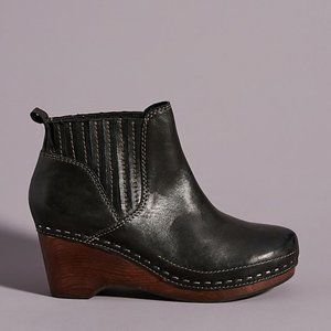 kelsi dagger clog boot
